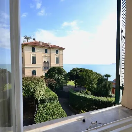 Bristol Flat - Seaview Apartment